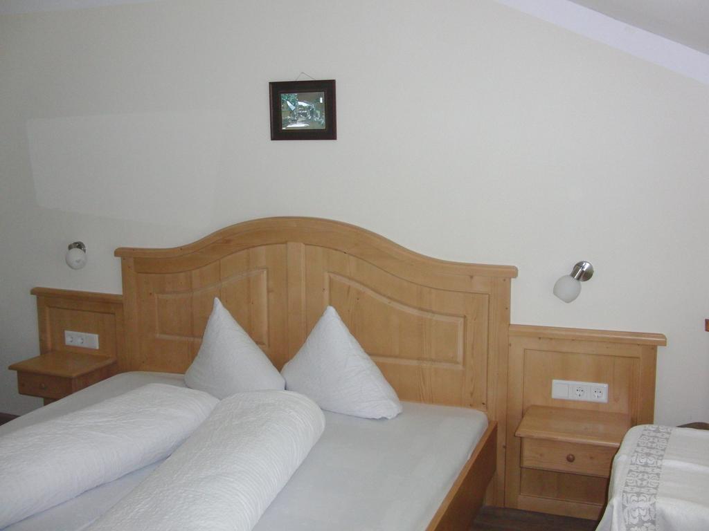 فغن Gaestehaus Loithaler الغرفة الصورة